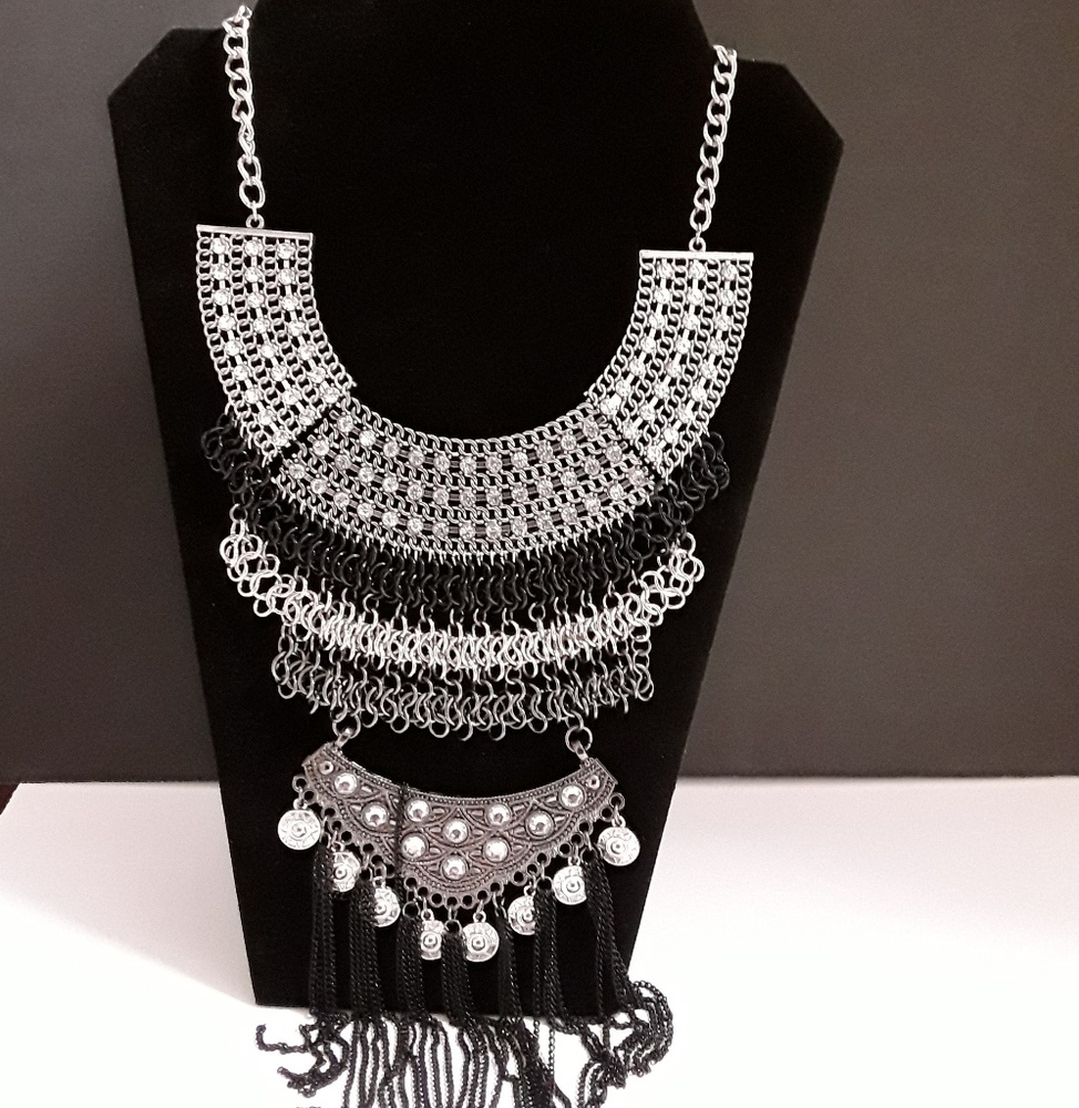 16" Silver Black and Rhinestone Statement Necklace